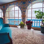 La Crestolina Bed & Breakfast 3*