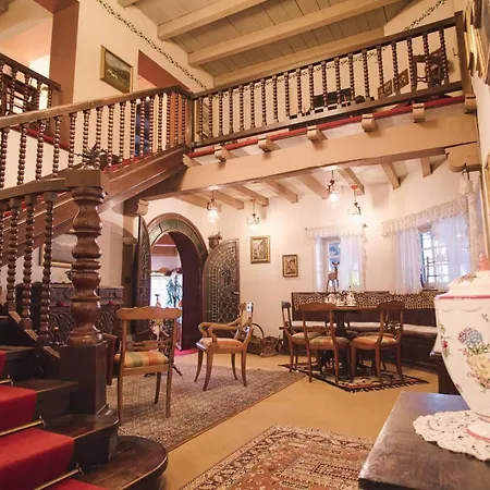 La Crestolina Bed & Breakfast