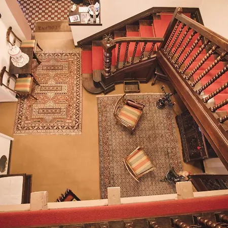 La Crestolina Bed & Breakfast 3*