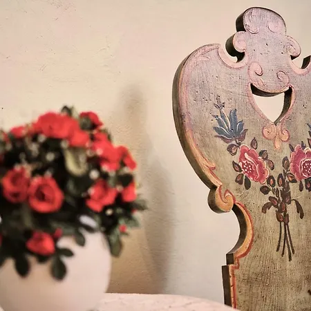 La Crestolina 住宿加早餐酒店